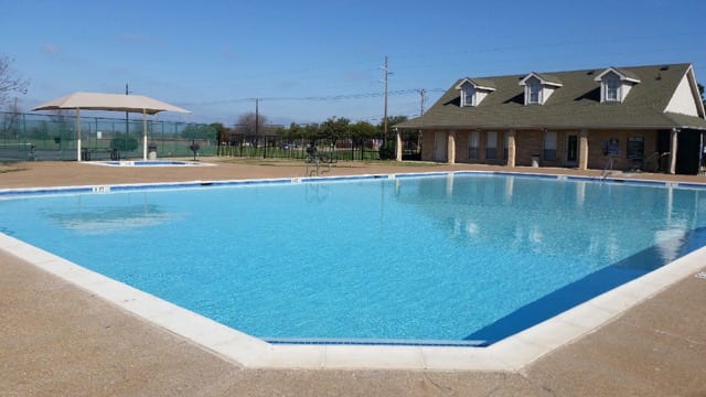 The Importance of Commercial Pool Service